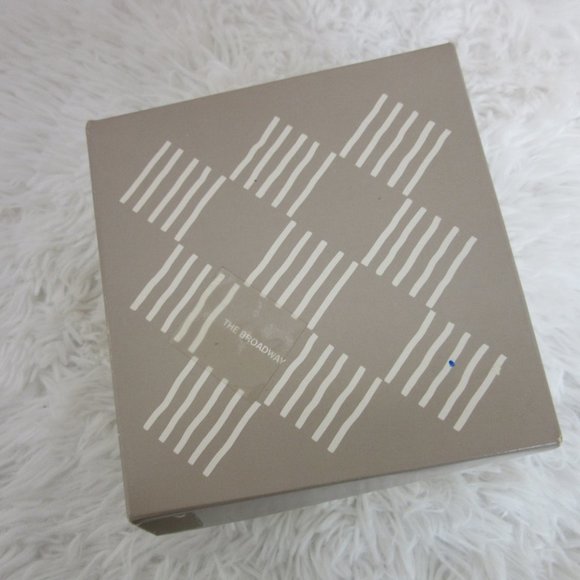 Vintage Apple Fabric Plush Christmas Decoration Red Satin The Broadway - Picture 7 of 7